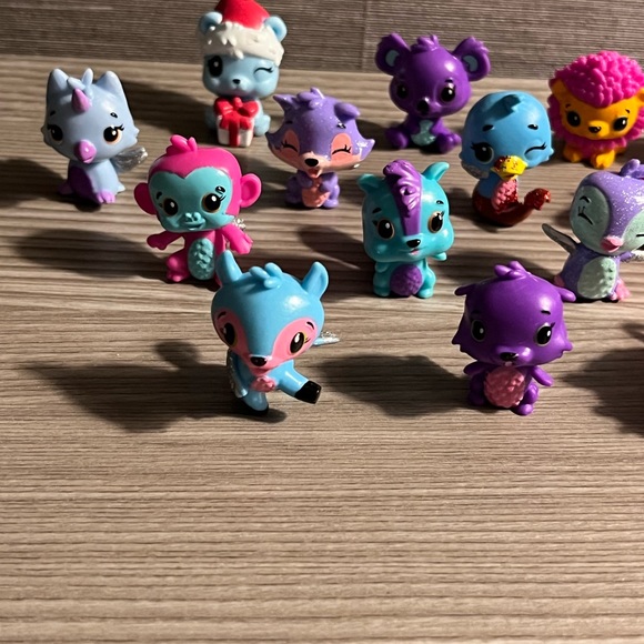 Hatchimals lot of 26 - Picture 5 of 15